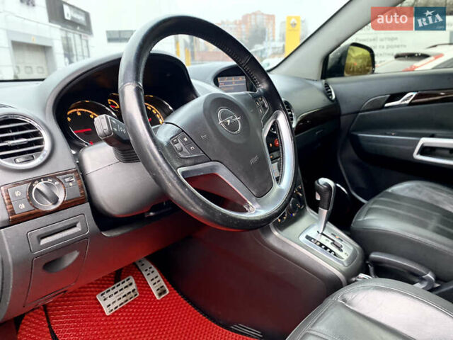 Черный Опель Антара, объемом двигателя 1.99 л и пробегом 235 тыс. км за 7500 $, фото 12 на Automoto.ua