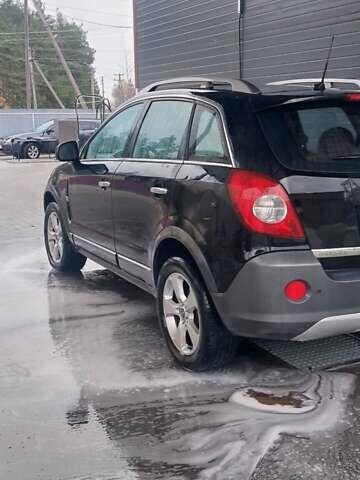 Черный Опель Антара, объемом двигателя 2 л и пробегом 270 тыс. км за 8650 $, фото 1 на Automoto.ua