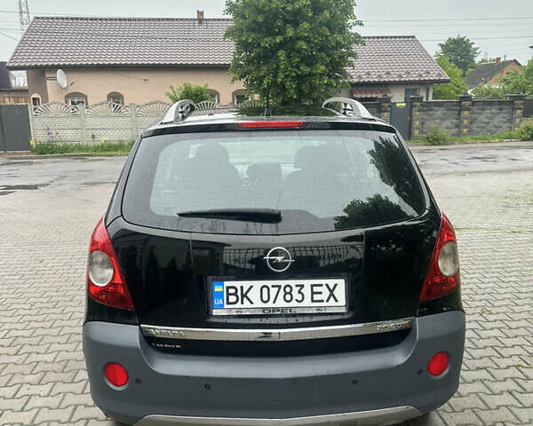 Чорний Опель Антара, об'ємом двигуна 1.99 л та пробігом 250 тис. км за 8200 $, фото 4 на Automoto.ua