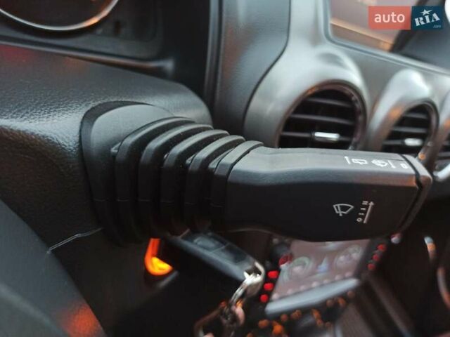 Чорний Опель Антара, об'ємом двигуна 2 л та пробігом 258 тис. км за 8300 $, фото 26 на Automoto.ua