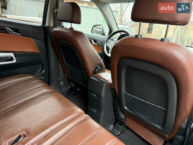 Чорний Опель Антара, об'ємом двигуна 2 л та пробігом 250 тис. км за 8950 $, фото 56 на Automoto.ua