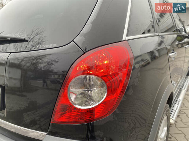 Черный Опель Антара, объемом двигателя 1.99 л и пробегом 235 тыс. км за 7500 $, фото 6 на Automoto.ua