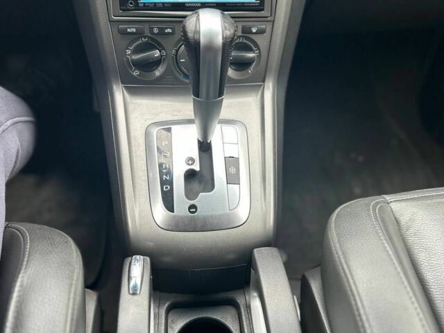 Черный Опель Антара, объемом двигателя 2 л и пробегом 260 тыс. км за 5000 $, фото 12 на Automoto.ua