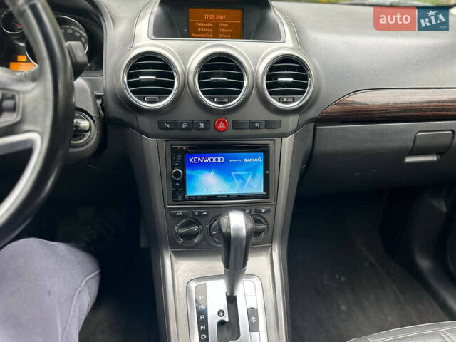 Чорний Опель Антара, об'ємом двигуна 2 л та пробігом 265 тис. км за 5000 $, фото 8 на Automoto.ua