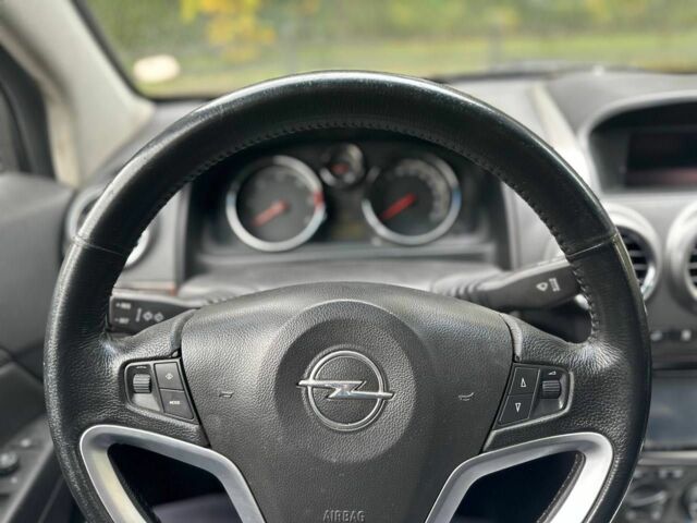 Черный Опель Антара, объемом двигателя 2 л и пробегом 260 тыс. км за 5000 $, фото 11 на Automoto.ua