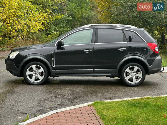 Чорний Опель Антара, об'ємом двигуна 2 л та пробігом 265 тис. км за 5000 $, фото 3 на Automoto.ua