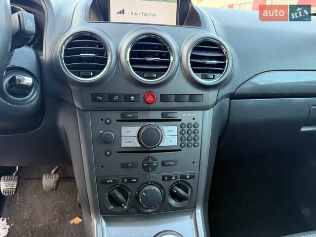 Чорний Опель Антара, об'ємом двигуна 2 л та пробігом 229 тис. км за 9000 $, фото 19 на Automoto.ua