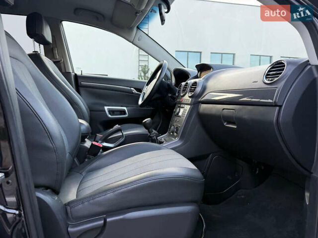 Чорний Опель Антара, об'ємом двигуна 2 л та пробігом 229 тис. км за 9000 $, фото 20 на Automoto.ua