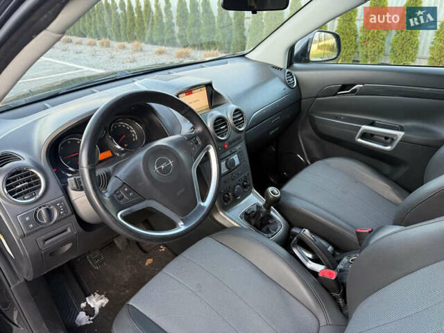 Чорний Опель Антара, об'ємом двигуна 2 л та пробігом 229 тис. км за 9000 $, фото 29 на Automoto.ua