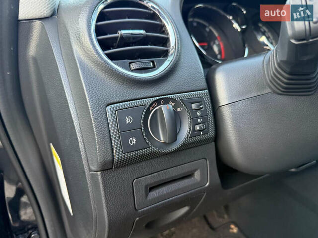 Черный Опель Антара, объемом двигателя 2 л и пробегом 229 тыс. км за 8000 $, фото 21 на Automoto.ua