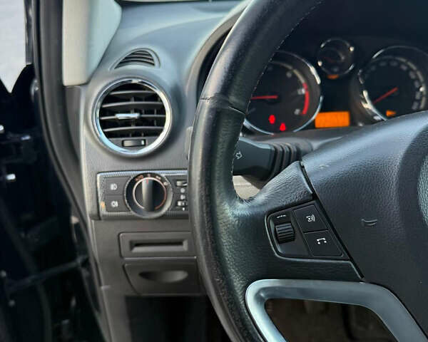 Чорний Опель Антара, об'ємом двигуна 2 л та пробігом 229 тис. км за 9000 $, фото 31 на Automoto.ua