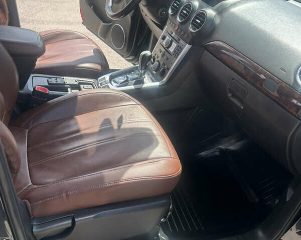 Черный Опель Антара, объемом двигателя 2.2 л и пробегом 253 тыс. км за 11200 $, фото 8 на Automoto.ua