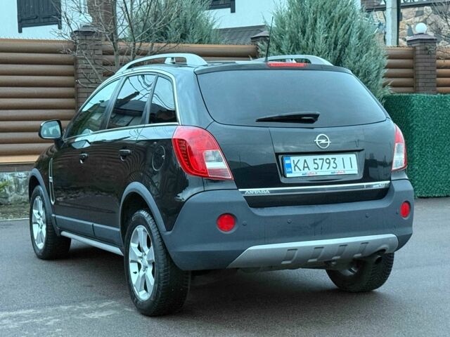 Черный Опель Антара, объемом двигателя 2.2 л и пробегом 225 тыс. км за 9700 $, фото 10 на Automoto.ua