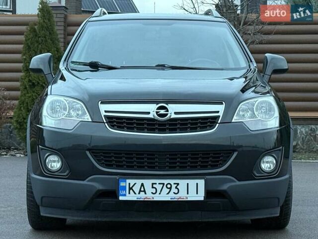 Черный Опель Антара, объемом двигателя 2.2 л и пробегом 225 тыс. км за 9700 $, фото 9 на Automoto.ua