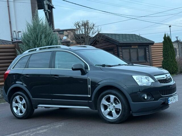 Черный Опель Антара, объемом двигателя 2.2 л и пробегом 225 тыс. км за 9700 $, фото 8 на Automoto.ua