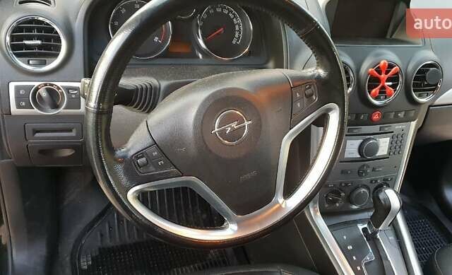 Черный Опель Антара, объемом двигателя 2.23 л и пробегом 229 тыс. км за 10322 $, фото 16 на Automoto.ua