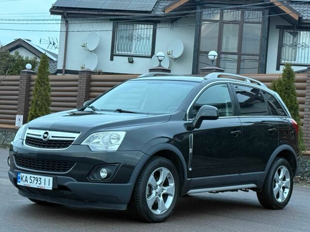Черный Опель Антара, объемом двигателя 2.2 л и пробегом 225 тыс. км за 9700 $, фото 3 на Automoto.ua