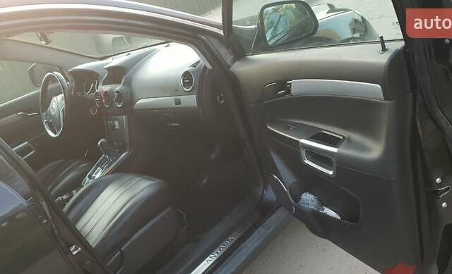 Черный Опель Антара, объемом двигателя 2.23 л и пробегом 229 тыс. км за 10322 $, фото 12 на Automoto.ua