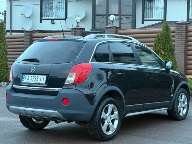 Черный Опель Антара, объемом двигателя 2.2 л и пробегом 225 тыс. км за 9700 $, фото 14 на Automoto.ua