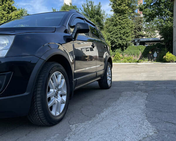Чорний Опель Антара, об'ємом двигуна 2.2 л та пробігом 280 тис. км за 9000 $, фото 11 на Automoto.ua