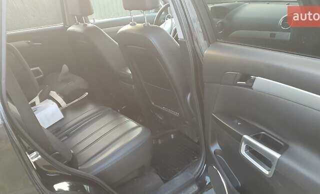 Черный Опель Антара, объемом двигателя 2.23 л и пробегом 229 тыс. км за 10322 $, фото 13 на Automoto.ua