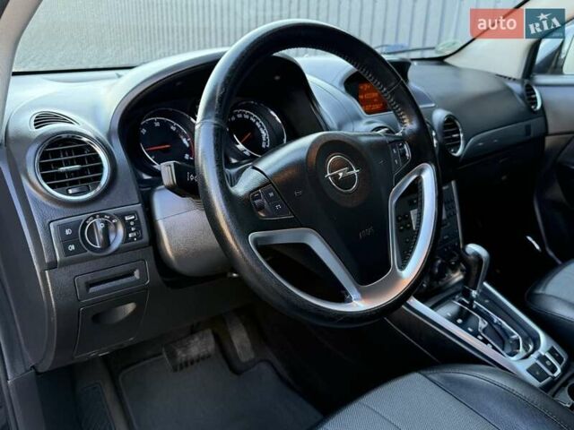 Черный Опель Антара, объемом двигателя 2.2 л и пробегом 225 тыс. км за 9700 $, фото 40 на Automoto.ua