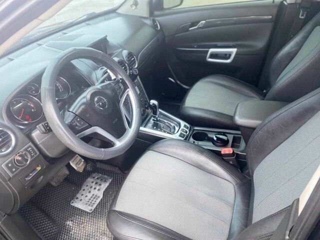 Черный Опель Антара, объемом двигателя 2.2 л и пробегом 178 тыс. км за 10900 $, фото 10 на Automoto.ua