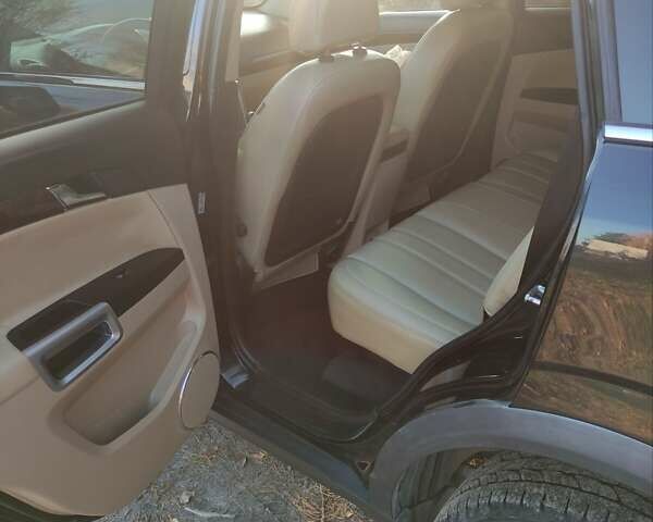 Черный Опель Антара, объемом двигателя 2.2 л и пробегом 178 тыс. км за 10250 $, фото 15 на Automoto.ua