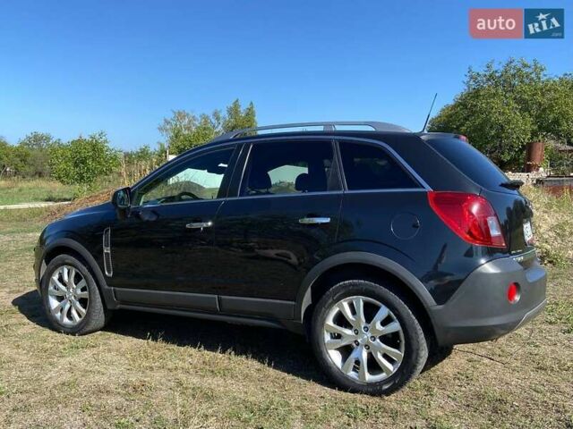 Чорний Опель Антара, об'ємом двигуна 2.2 л та пробігом 159 тис. км за 10000 $, фото 3 на Automoto.ua