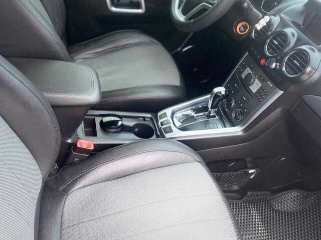 Черный Опель Антара, объемом двигателя 2.2 л и пробегом 178 тыс. км за 10900 $, фото 11 на Automoto.ua