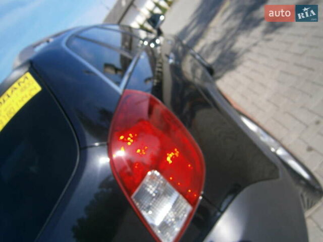 Чорний Опель Антара, об'ємом двигуна 2.23 л та пробігом 211 тис. км за 11200 $, фото 5 на Automoto.ua