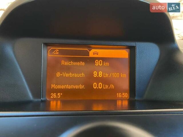 Чорний Опель Антара, об'ємом двигуна 2.2 л та пробігом 159 тис. км за 10000 $, фото 12 на Automoto.ua