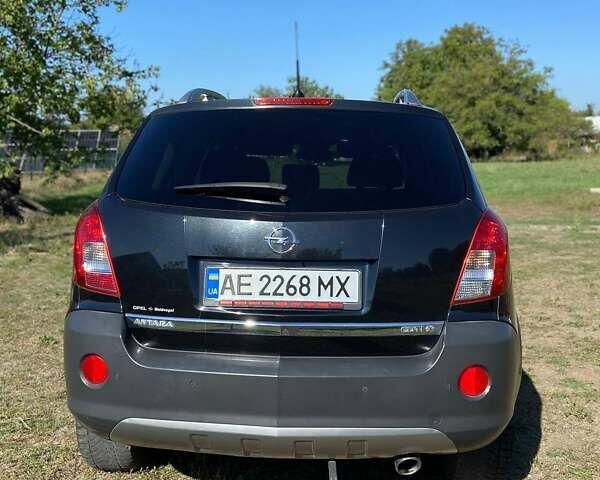 Чорний Опель Антара, об'ємом двигуна 2.2 л та пробігом 159 тис. км за 10000 $, фото 4 на Automoto.ua