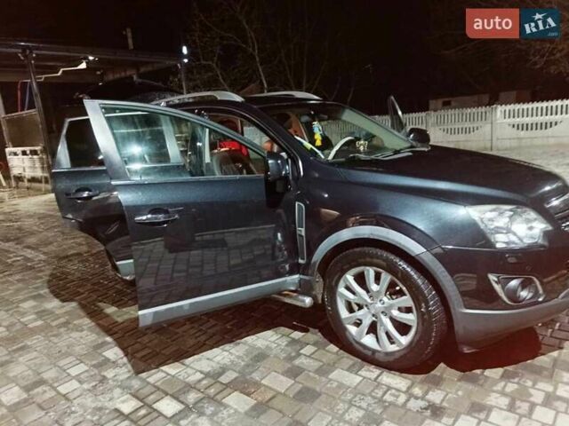 Чорний Опель Антара, об'ємом двигуна 0 л та пробігом 303 тис. км за 10500 $, фото 1 на Automoto.ua