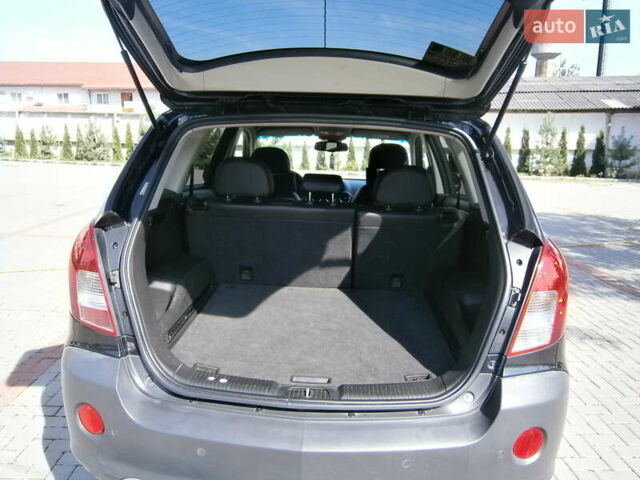 Чорний Опель Антара, об'ємом двигуна 2.23 л та пробігом 211 тис. км за 11200 $, фото 8 на Automoto.ua