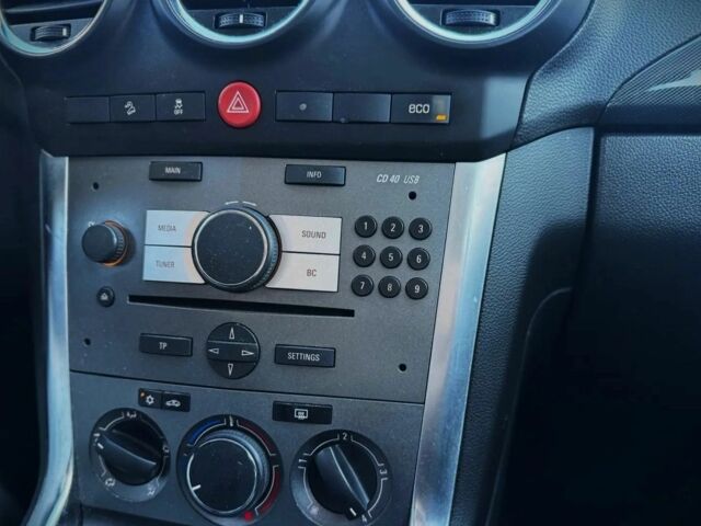 Черный Опель Антара, объемом двигателя 2.2 л и пробегом 155 тыс. км за 7800 $, фото 22 на Automoto.ua