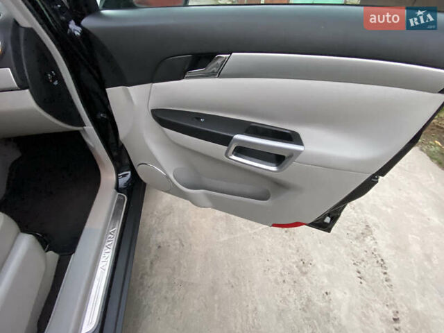 Чорний Опель Антара, об'ємом двигуна 2.2 л та пробігом 217 тис. км за 11850 $, фото 28 на Automoto.ua