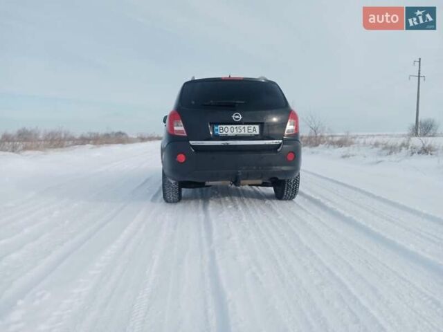 Черный Опель Антара, объемом двигателя 2.2 л и пробегом 170 тыс. км за 13100 $, фото 8 на Automoto.ua