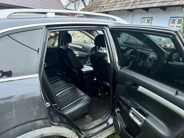 Чорний Опель Антара, об'ємом двигуна 2.2 л та пробігом 200 тис. км за 2800 $, фото 4 на Automoto.ua