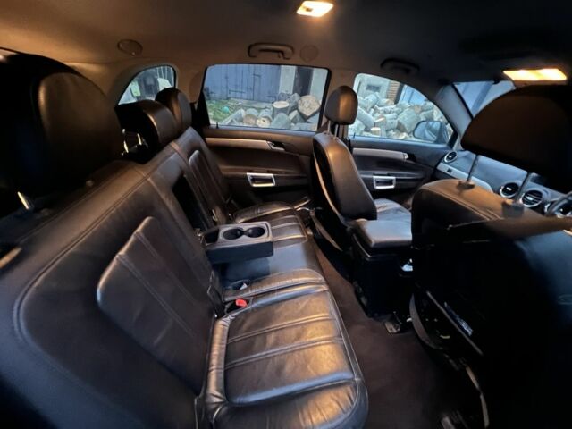 Чорний Опель Антара, об'ємом двигуна 2.2 л та пробігом 200 тис. км за 2800 $, фото 7 на Automoto.ua