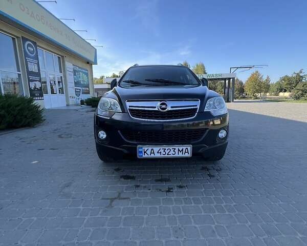 Чорний Опель Антара, об'ємом двигуна 2.4 л та пробігом 238 тис. км за 8900 $, фото 31 на Automoto.ua