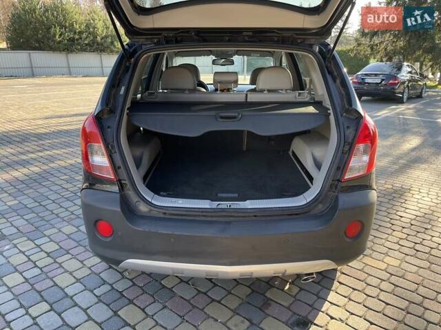 Чорний Опель Антара, об'ємом двигуна 2.2 л та пробігом 138 тис. км за 12450 $, фото 8 на Automoto.ua