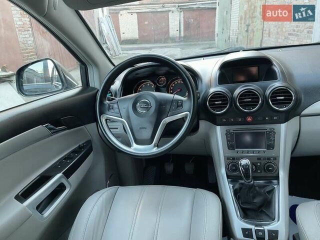 Чорний Опель Антара, об'ємом двигуна 2.2 л та пробігом 138 тис. км за 12450 $, фото 66 на Automoto.ua