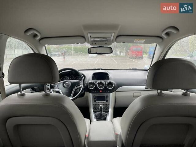 Черный Опель Антара, объемом двигателя 2.2 л и пробегом 138 тыс. км за 12850 $, фото 1 на Automoto.ua