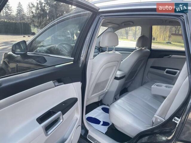 Чорний Опель Антара, об'ємом двигуна 2.2 л та пробігом 138 тис. км за 12450 $, фото 9 на Automoto.ua