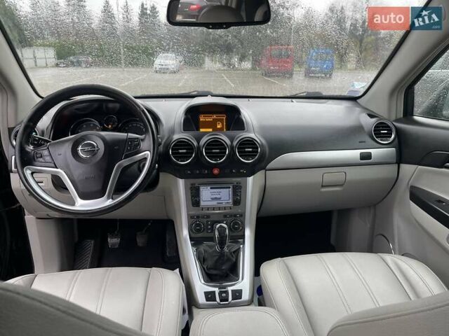 Черный Опель Антара, объемом двигателя 2.2 л и пробегом 138 тыс. км за 12850 $, фото 9 на Automoto.ua