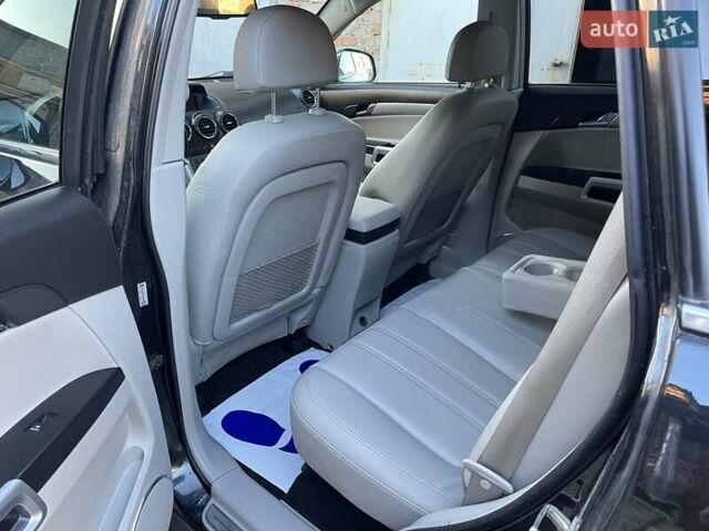 Чорний Опель Антара, об'ємом двигуна 2.2 л та пробігом 138 тис. км за 11985 $, фото 73 на Automoto.ua