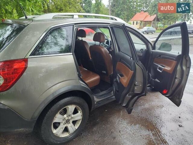 Коричневий Опель Антара, об'ємом двигуна 2.4 л та пробігом 243 тис. км за 7499 $, фото 4 на Automoto.ua