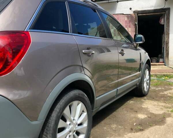 Коричневий Опель Антара, об'ємом двигуна 2.23 л та пробігом 216 тис. км за 12100 $, фото 5 на Automoto.ua