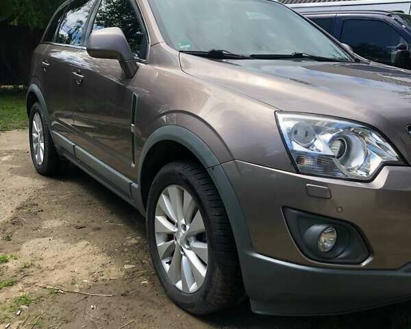 Коричневий Опель Антара, об'ємом двигуна 2.23 л та пробігом 216 тис. км за 12100 $, фото 4 на Automoto.ua